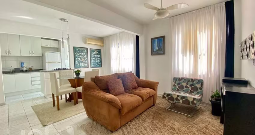 Apartamento à venda em Coqueiros com 64 m², 2 quar