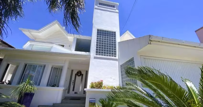 Casa de 4 dormitórios em  Jurerê Internacional