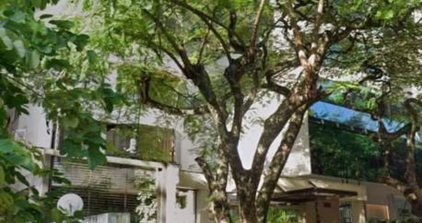 Apartamento à venda em Centro com 214 m², 3 quarto