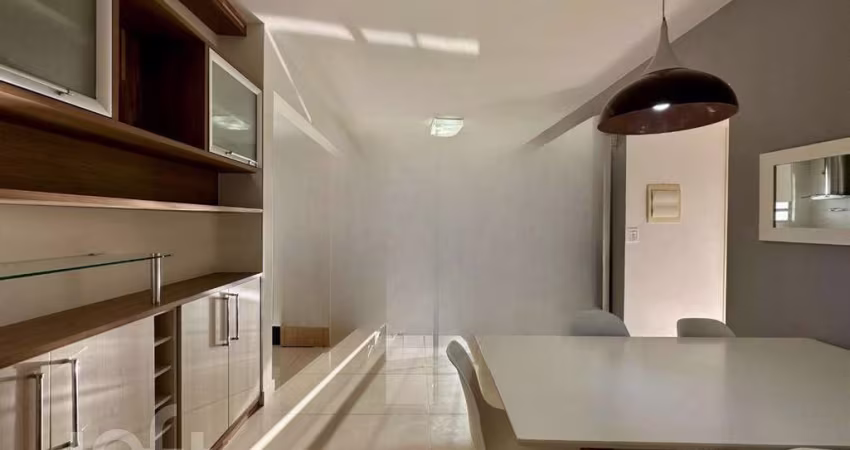 Apartamento à venda em Saco Grande com 79 m², 2 qu