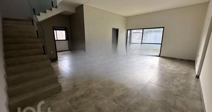 Casa à venda em Córrego Grande com 139 m², 3 quart