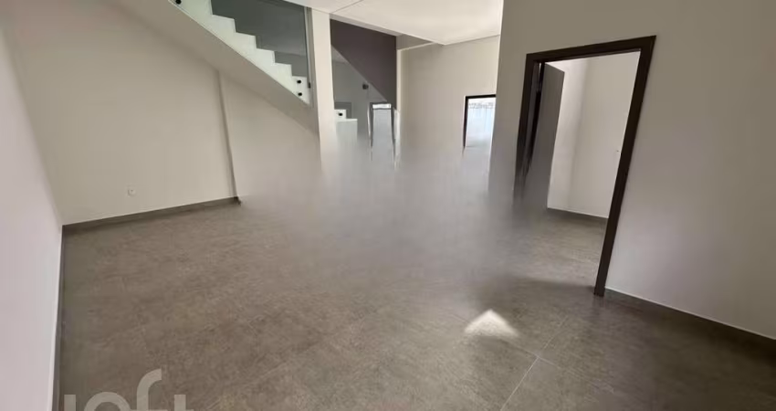 Casa à venda em Córrego Grande com 142 m², 3 quart