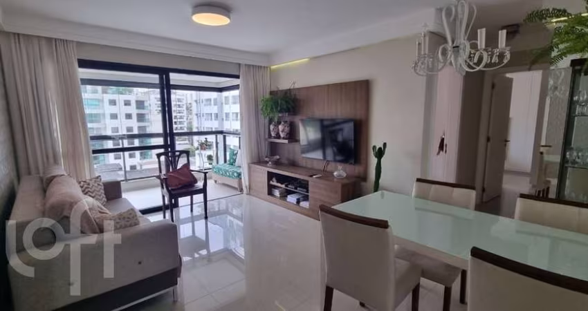 Apartamento à venda em Balneário com 78 m², 2 quar