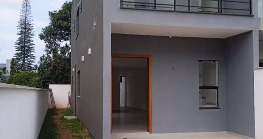 Casa à venda em Campeche Leste com 103 m², 3 quart