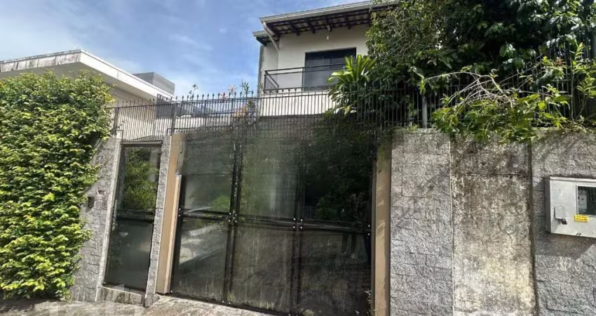 Casa à venda em Bom abrigo com 260 m², 5 quartos,