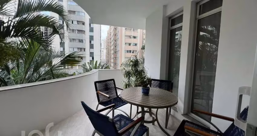 Apartamento à venda em Centro com 342 m², 4 quarto