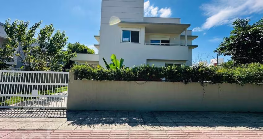 Casa à venda em Barra da Lagoa com 120 m², 3 quart