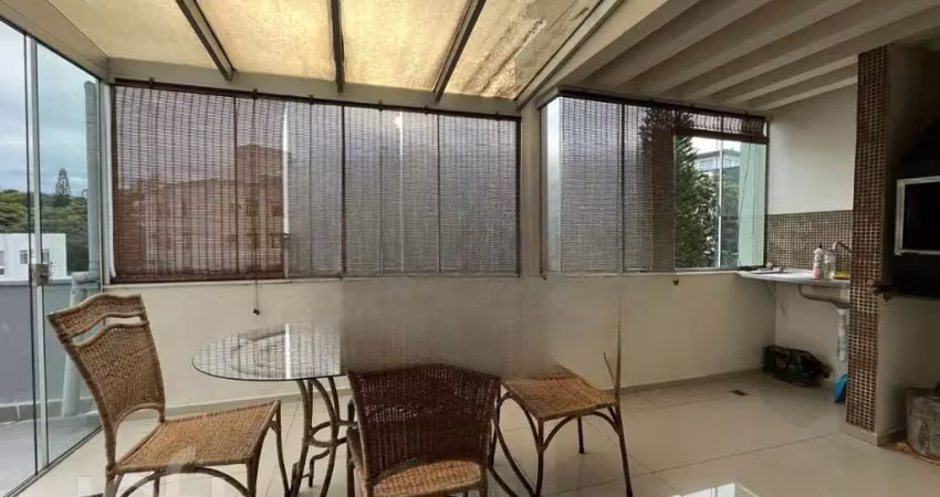 Apartamento à venda em Trindade com 110 m², 2 quar