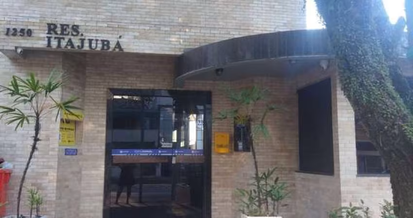 Apartamento à venda em Centro com 80 m², 3 quartos