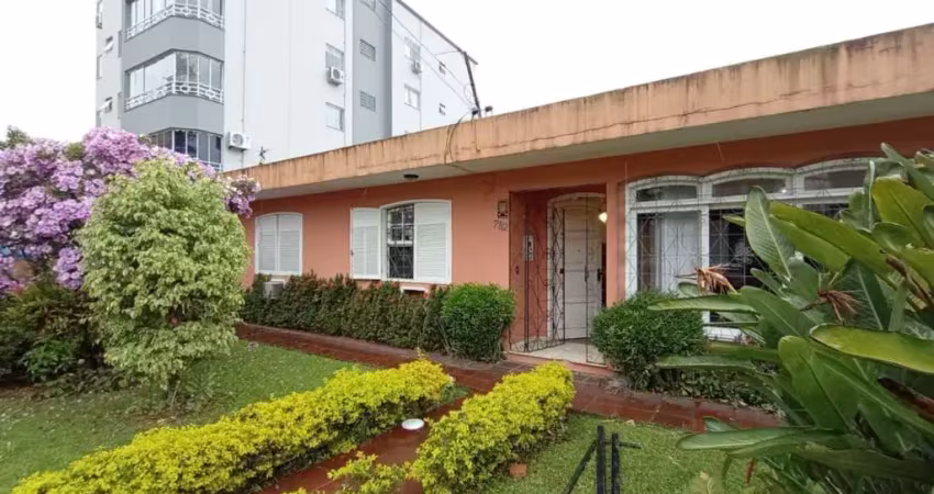 Casa com 5 quartos à venda na Rua João Motta Espezim, 782, Saco dos Limões, Florianópolis