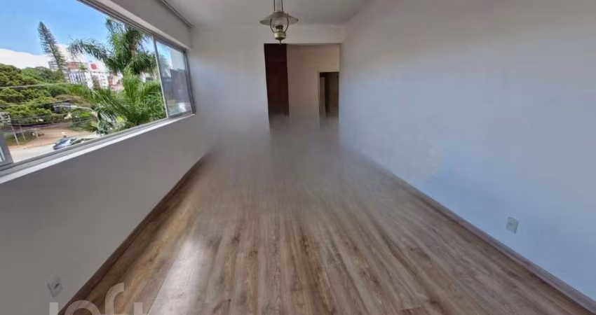 Apartamento à venda em Centro com 147 m², 4 quarto