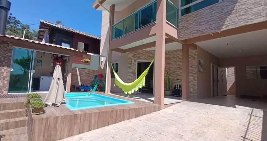 Casa com 3 quartos para alugar na Rodovia Jornalista Manoel de Menezes, 454, Praia Mole, Florianópolis