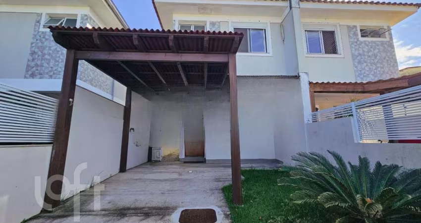 Casa à venda em Campeche Central com 104 m², 3 qua