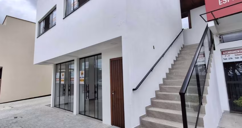 Sala comercial na Avenida Campeche