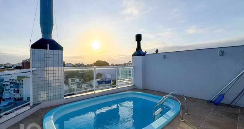 Apartamento à venda em Coqueiros com 244 m², 3 qua