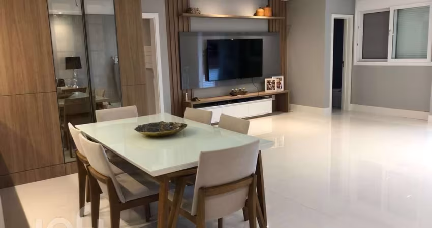 Apartamento à venda em Jurere Oeste com 155 m², 3