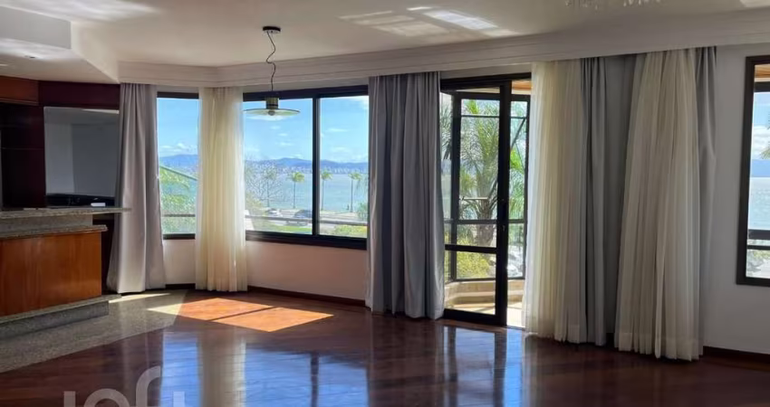 Apartamento à venda em Agronômica com 283 m², 4 qu