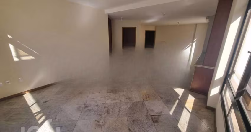 Apartamento à venda em Centro com 171 m², 4 quarto