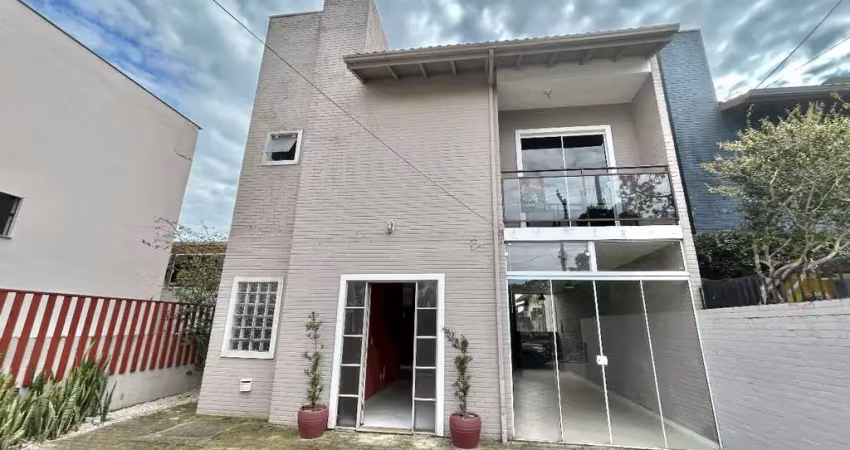 Casa com 3 quartos à venda na Servidão Seove, 67, Campeche, Florianópolis