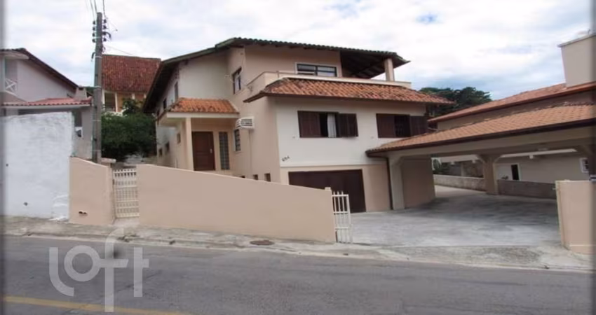 Casa à venda em Lagoinha do norte com 250 m², 5 qu