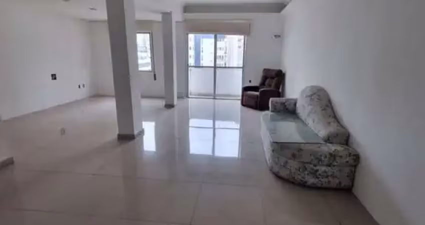Apartamento à venda em Centro com 106 m², 2 quarto