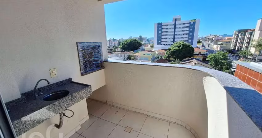 Apartamento à venda em Coloninha com 98 m², 3 quar