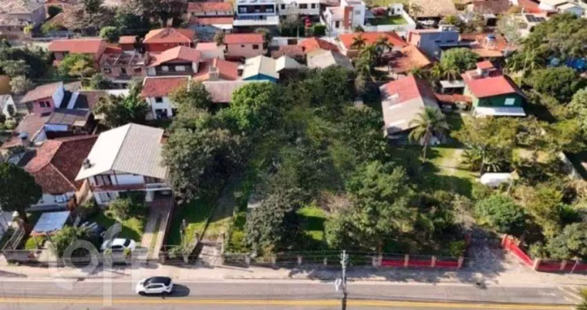 Casa com 2 quartos à venda na Rua do Gramal, 655, Campeche, Florianópolis