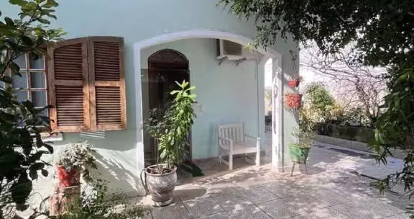 Casa à venda em Trindade com 148 m², 4 quartos, 2