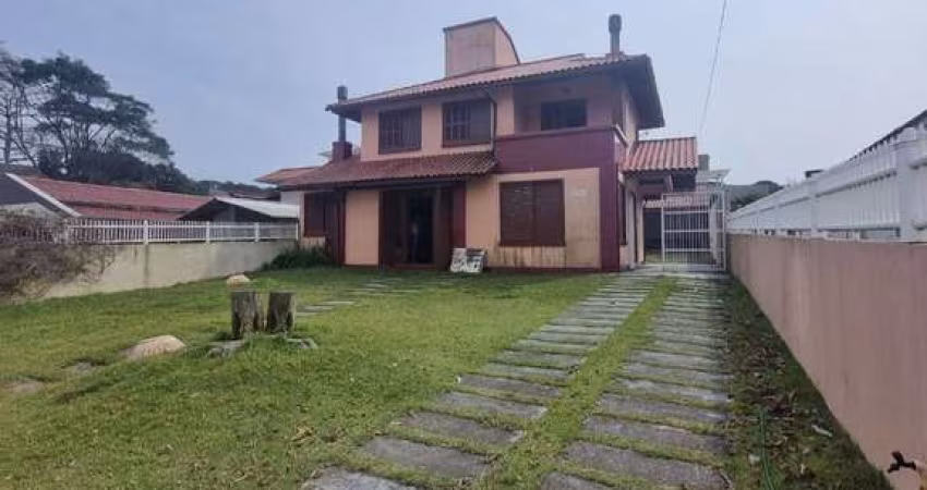 Casa à venda em Tapera da Base com 155 m², 4 quart