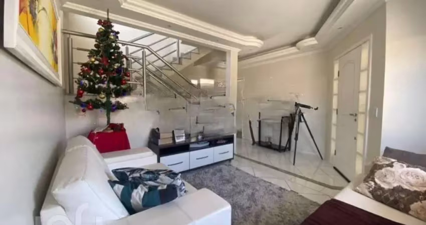 Casa à venda em Centro com 209 m², 3 quartos, 1 su