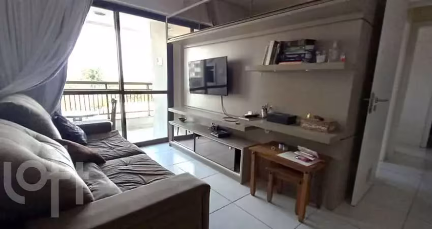 Apartamento à venda em Itacorubi com 68 m², 2 quar