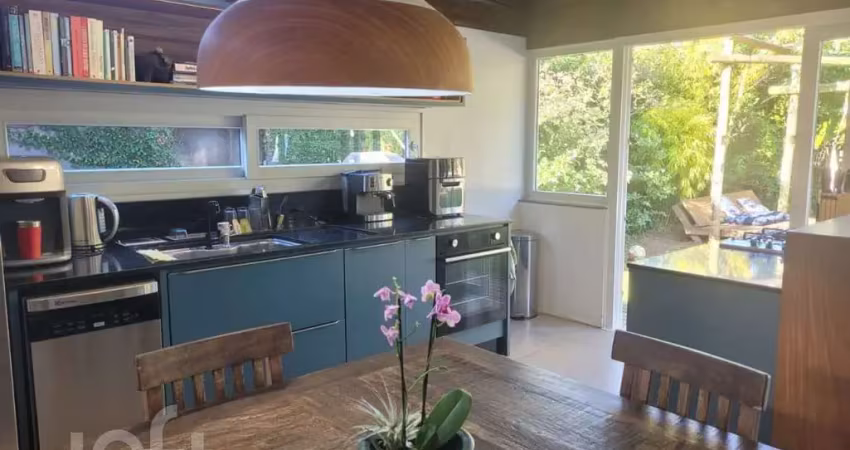 Casa à venda em Porto da Lagoa com 170 m², 3 quart