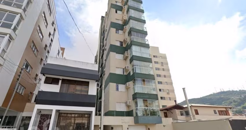 Apartamento à venda em Centro com 96 m², 3 quartos