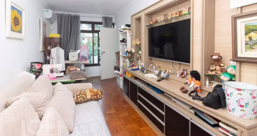 Casa à venda em Trindade com 218 m², 3 quartos, 2