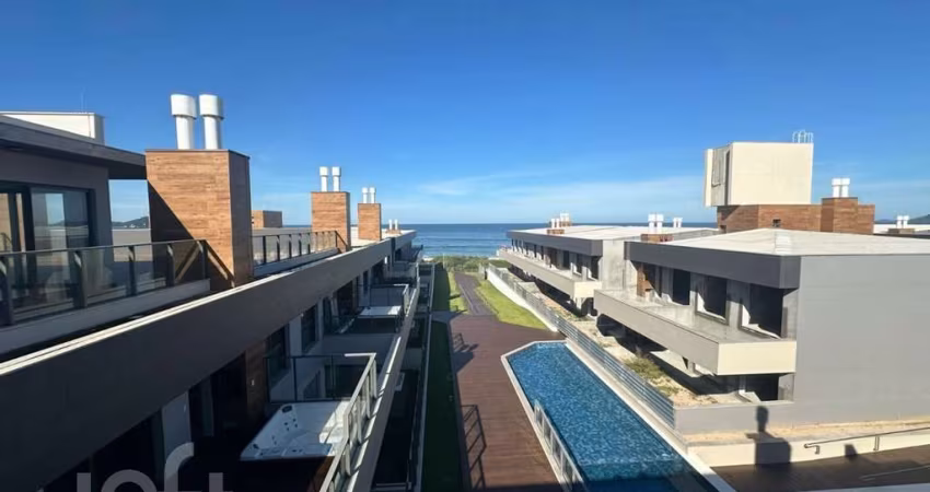 Apartamento à venda em Morro das Pedras com 116 m²