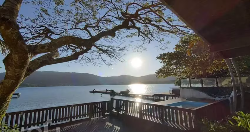 Casa à venda em Dunas da Lagoa com 200 m², 5 quart