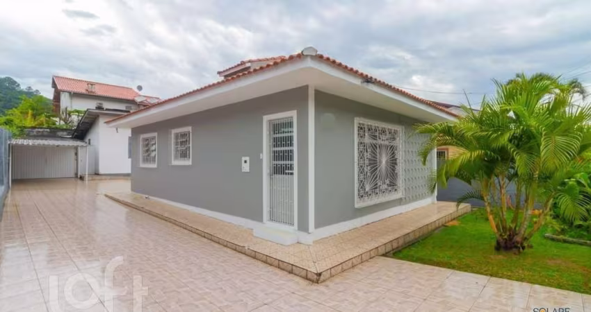 Casa à venda em Saco dos limões com 75 m², 3 quart