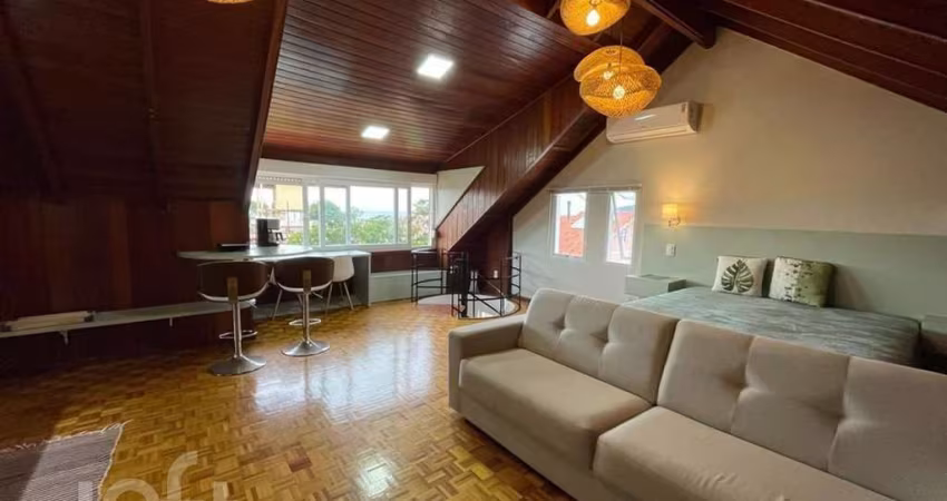 Casa à venda em Morro das Pedras com 272 m², 5 qua