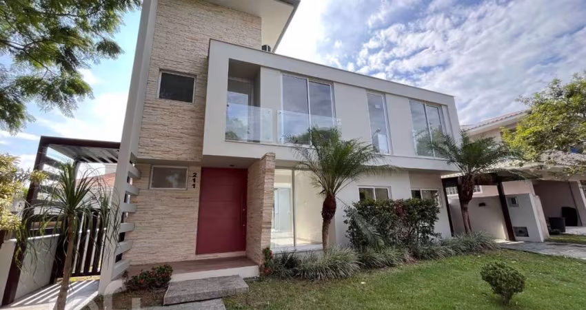Casa à venda em Campeche Leste com 220 m², 3 quart