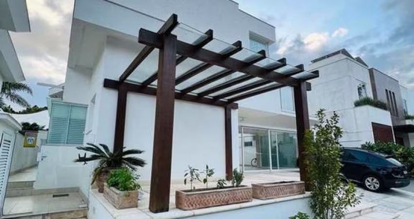 Casa à venda em Jurere Leste com 368 m², 4 quartos