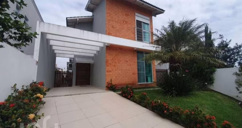 Casa à venda em Cachoeira do bom Jesus com 173 m²,