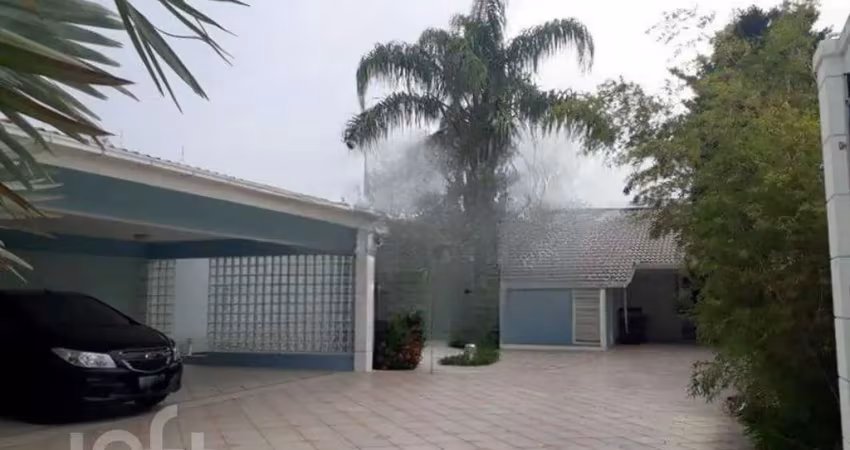 Casa com 6 quartos à venda na Rua Cezário Silveira, 231, Rio Tavares, Florianópolis