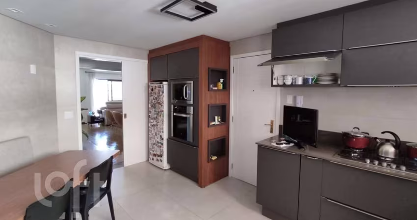 Apartamento à venda em Centro com 248 m², 4 quarto