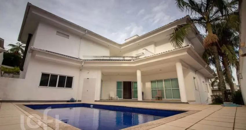 Casa à venda em Saco Grande com 484 m², 4 quartos,