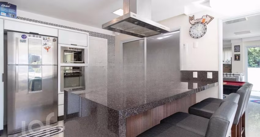 Casa à venda em Ribeirão da Ilha com 283 m², 4 qua