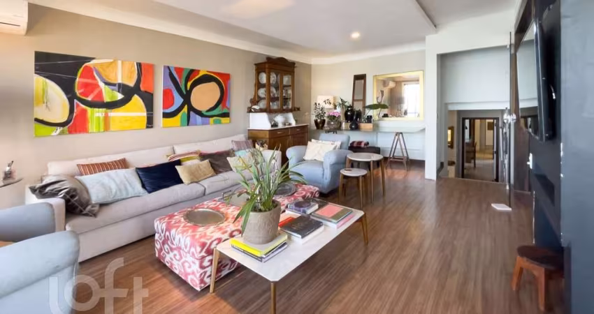 Casa à venda em Coqueiros com 374 m², 5 quartos, 3