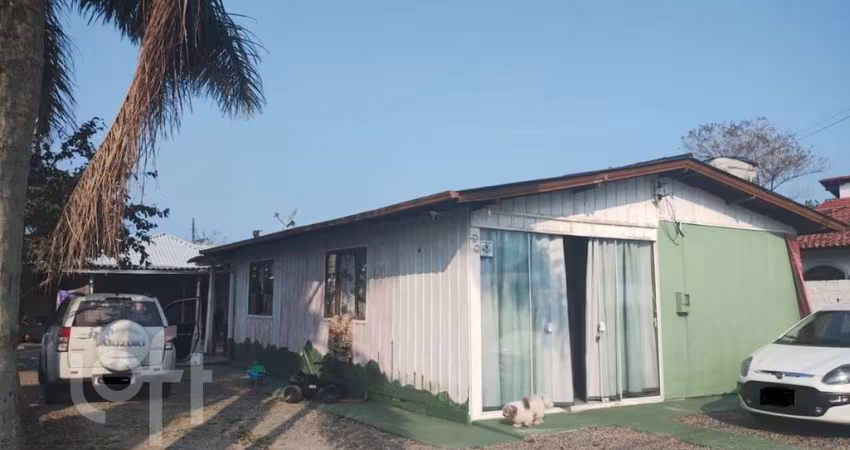 Casa à venda em Autódromo com 170 m², 5 quartos, 1