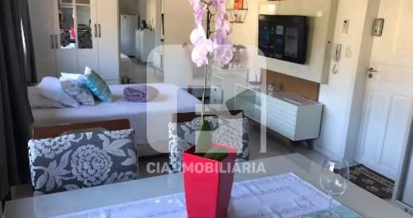 Studio próximo a UFSC na Trindade