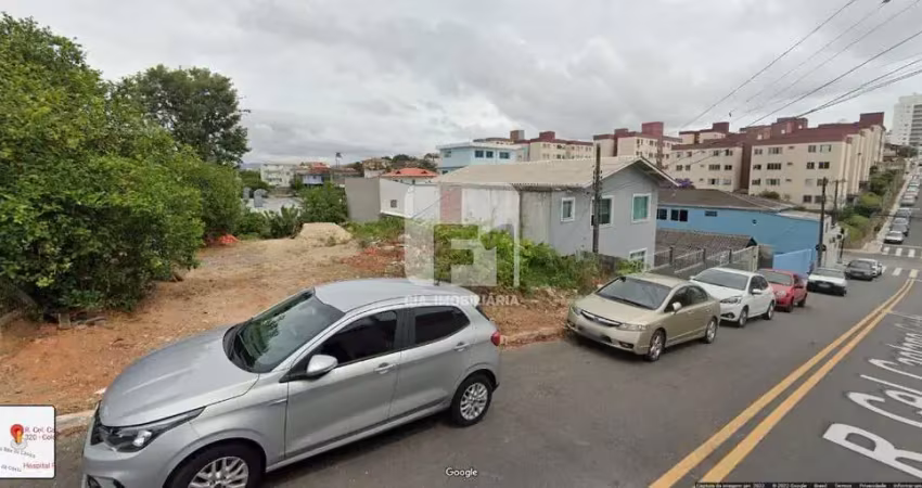 Terreno à venda na Rua Coronel Caetano Costa, 324, Coloninha, Florianópolis