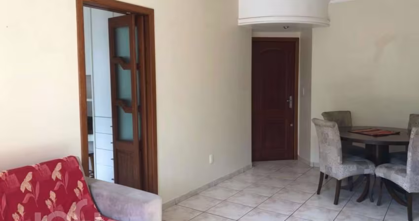 Apartamento à venda em Centro com 72 m², 2 quartos